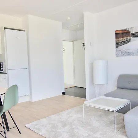 Great 1-bed W Balcony By Harbour